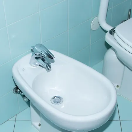 アパート Nest ヴェローナ