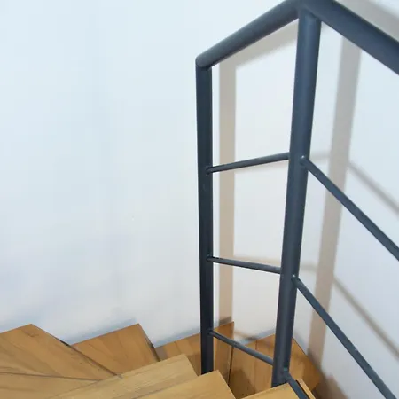 Nest * Βερόνα